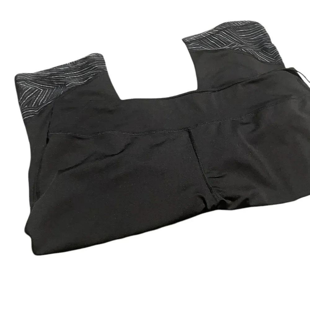 Athletic size XXL  High-Waisted Leggings with Patterned Waistband excellent con